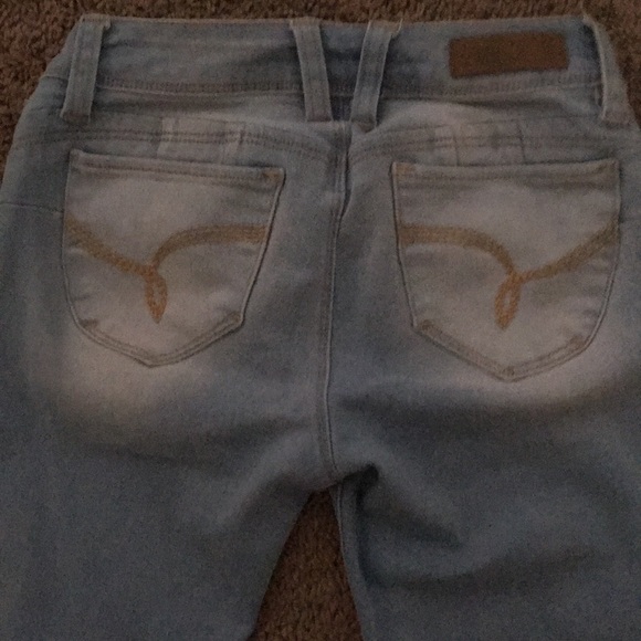 Jeans - Picture 3 of 4